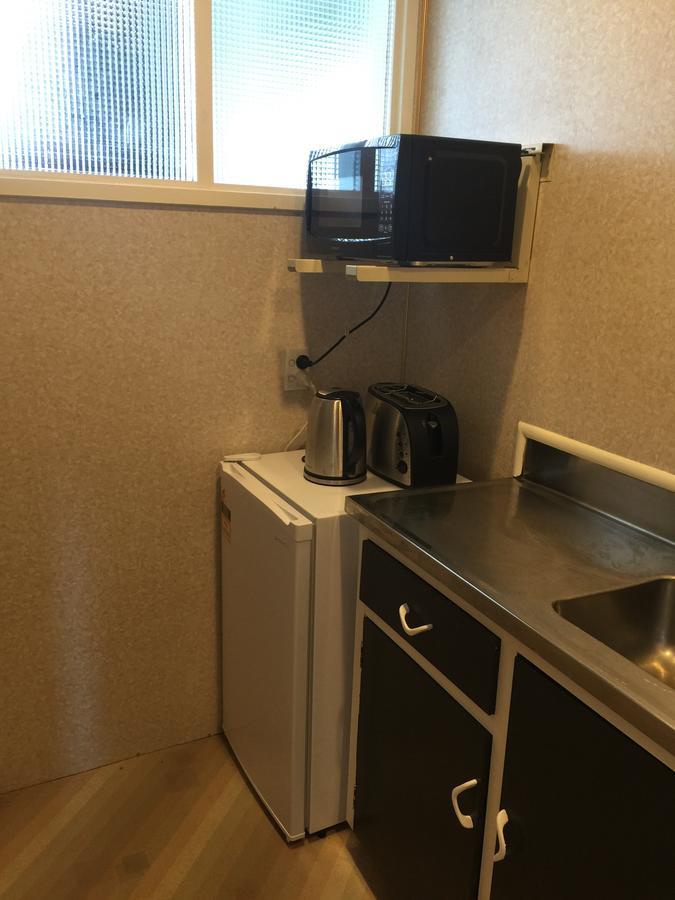 Mid City Motor Lodge Нелсън Екстериор снимка